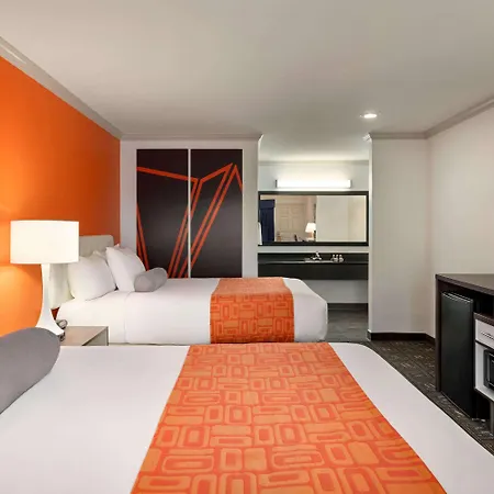Howard Johnson University Inn - Sdsu - San Diego State University-3